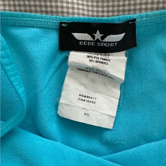 Lot of 4 Bebe/Guess Collection Tops! - Picture 7 of 14